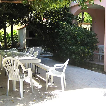 Family Friendly Seaside Vlasici, Pag - 4319 Apartment