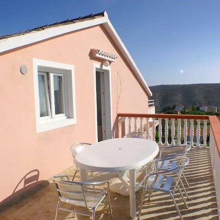 Apartman Family Friendly Seaside Vlasici, Pag - 4319