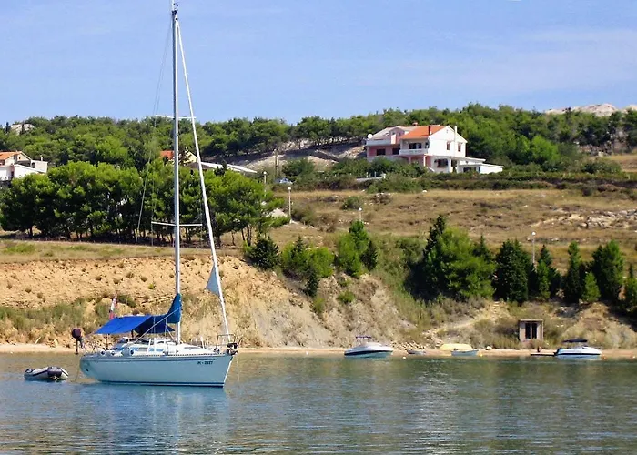 شقة Family Friendly Seaside Vlasici, Pag - 4319