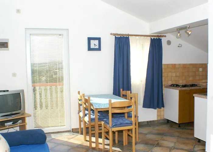 Family Friendly Seaside Vlasici, Pag - 4319 * Vlašići